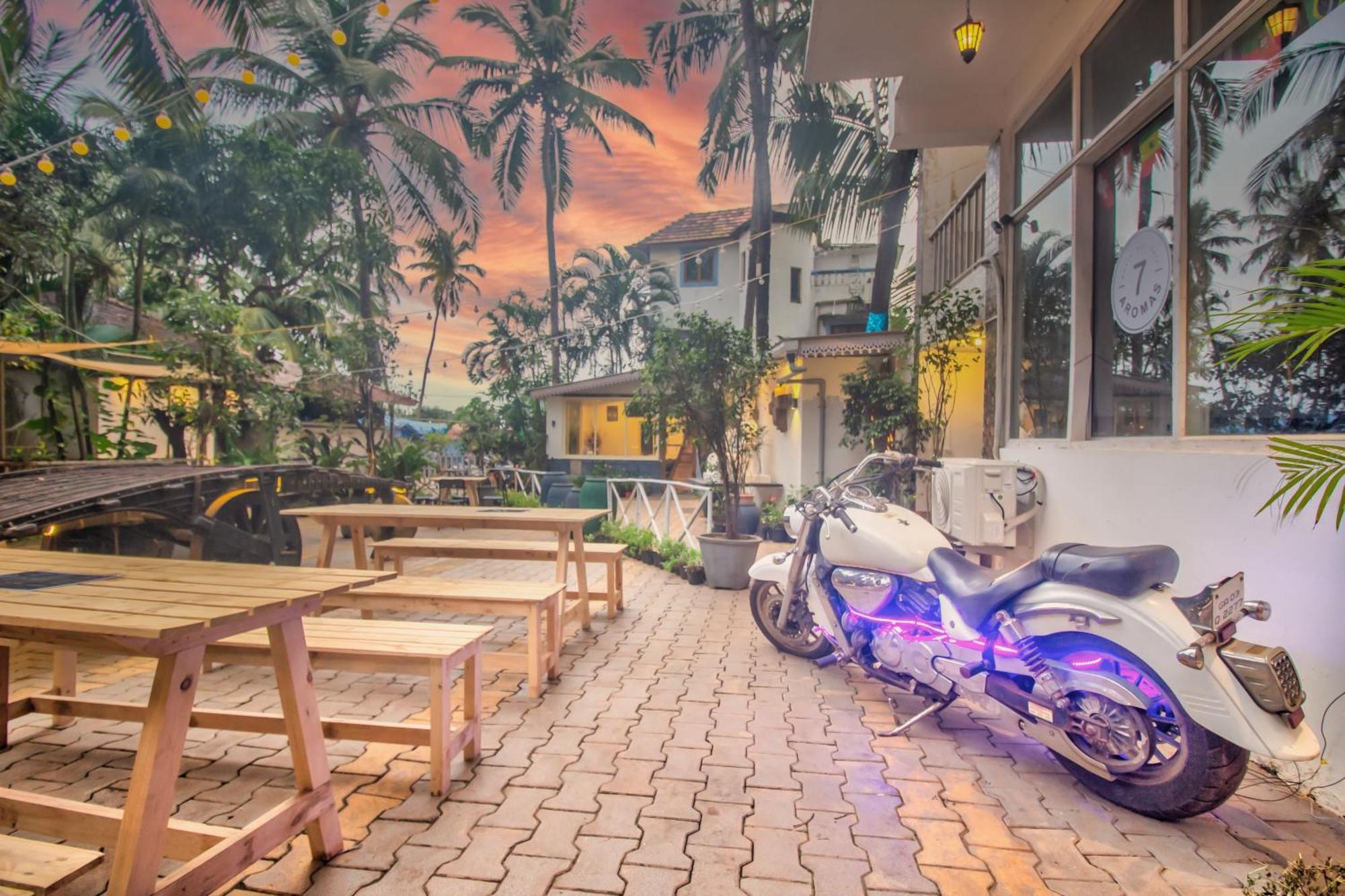 Down Da Goa Village Marmagao Exterior foto